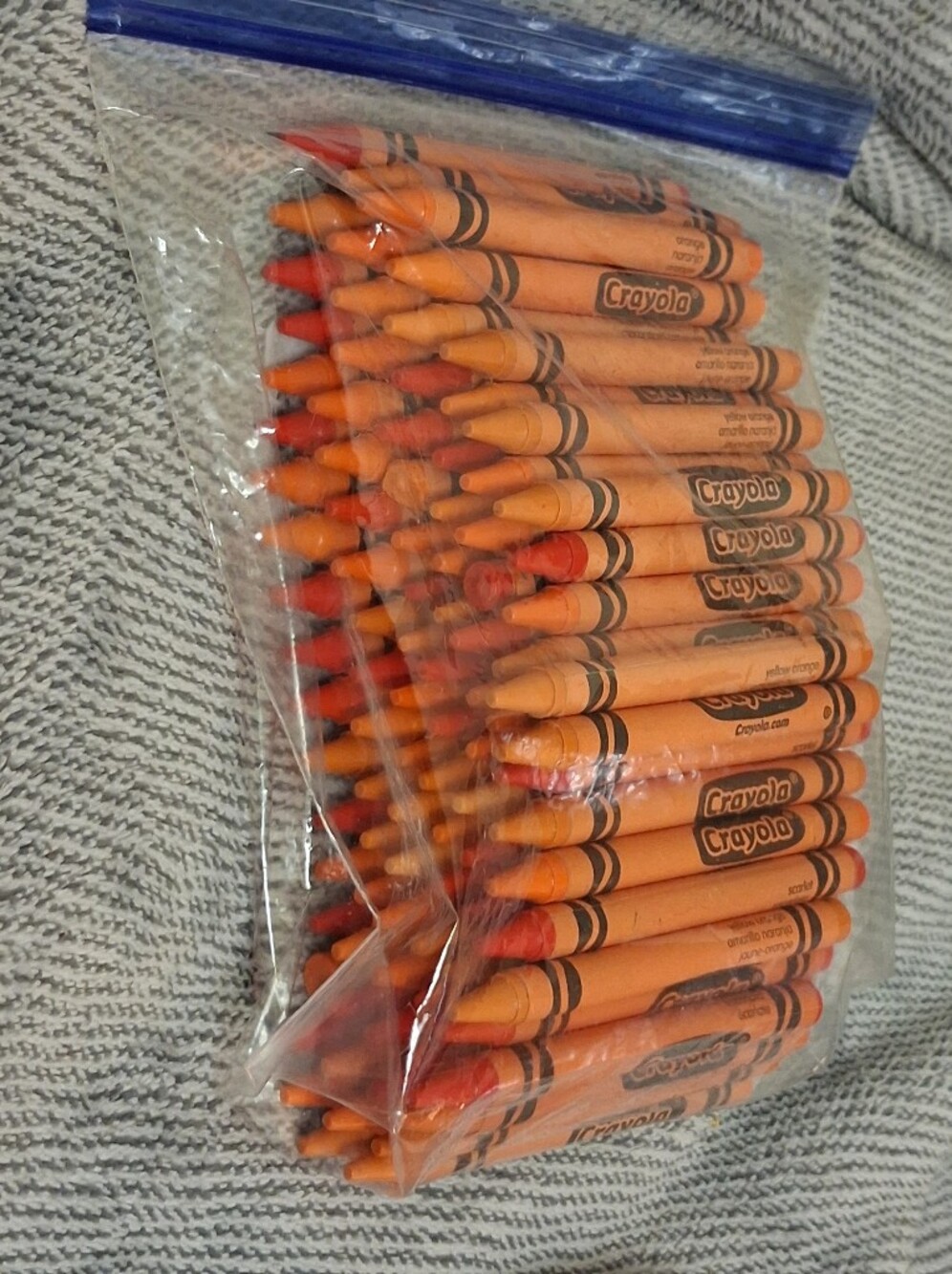 1.5lbs Crayola Crayons Mixed Orange Hues. 150+ Brand New Whole Crayons! Bulk Lot
